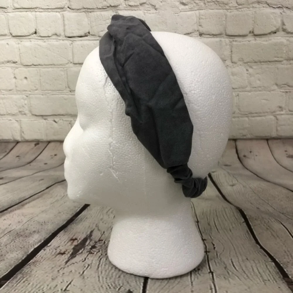 Gray Knotted Boho Headband